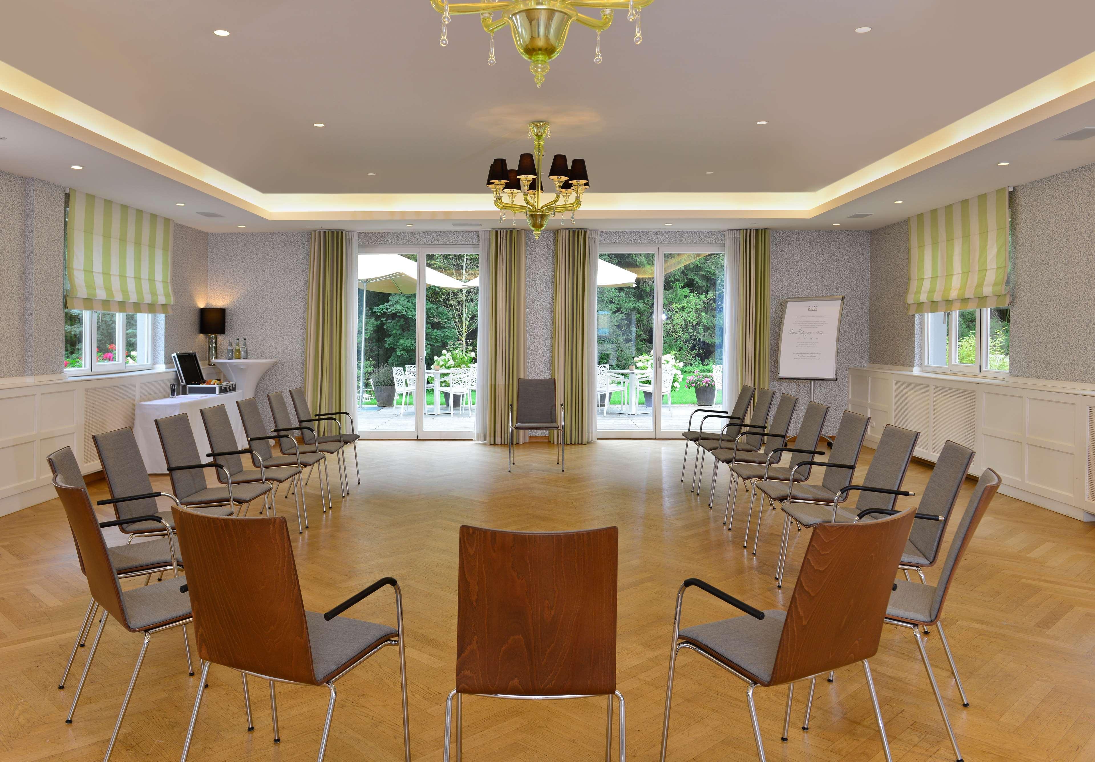 Waldhotel Щутгарт Екстериор снимка
