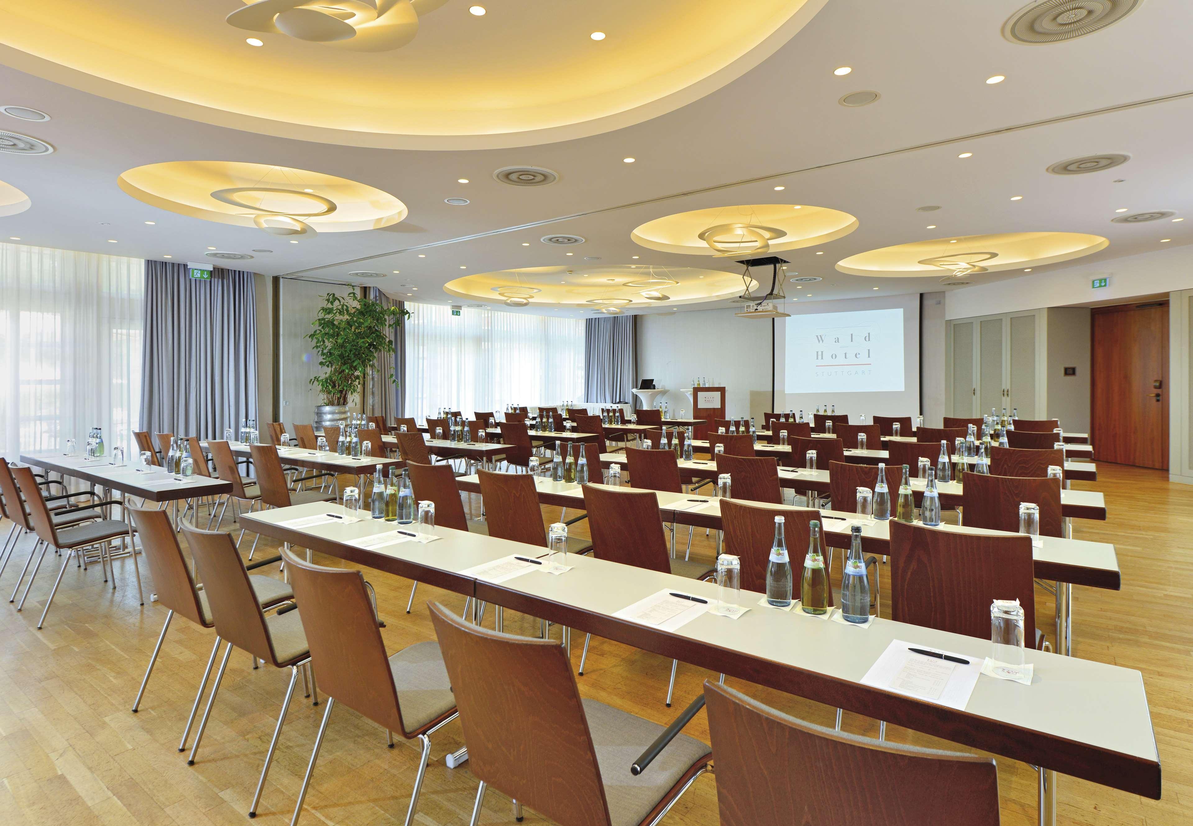 Waldhotel Щутгарт Екстериор снимка